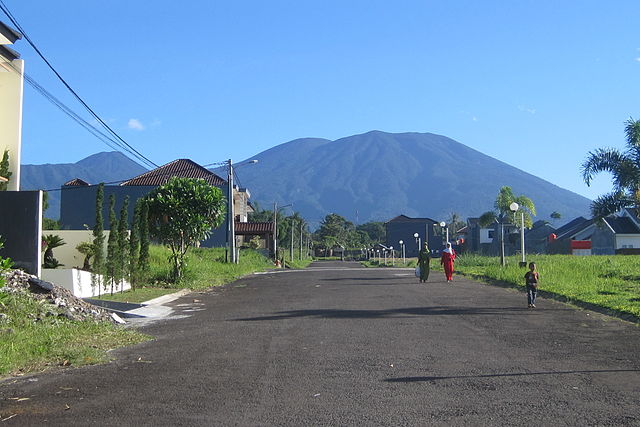 Gunung Mistis di Indonesia - Gunung Gede - Noice
