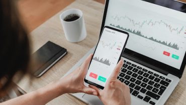 Trading vs Investing: Kenali Perbedaannya Sebelum Memulai