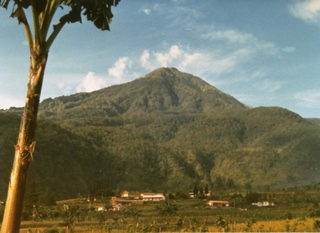 Gunung Lawu