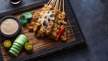14 Makanan Khas Indonesia Ini Sudah Mendunia, Lho!