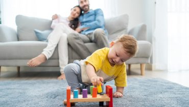 Baru Memiliki Anak? Ini Tips Parenting Tanpa Panik untuk Ibu Muda